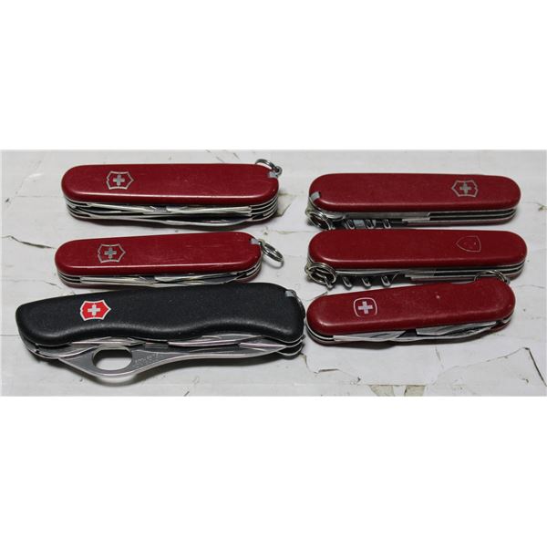 BAG WITH 6 SWISS ARMY KNIVES