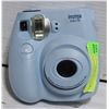 Image 1 : BLUE INSTAX MINI 7S GOOD WORKING CONDITION