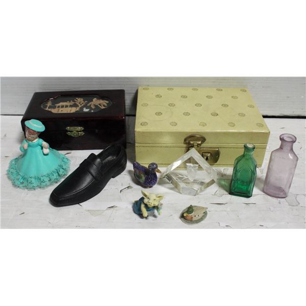 JEWELRY BOXS AND FIGURINES