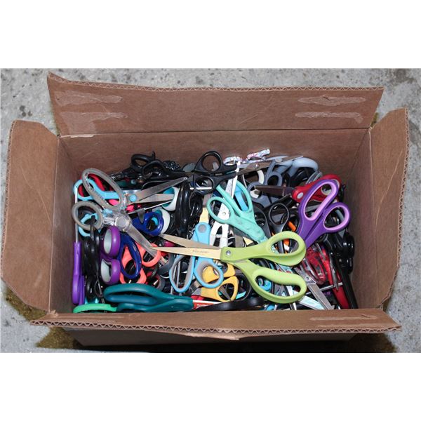 BOX OF SCISSORS