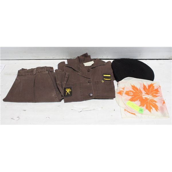 VINTAGE BROWNIES HAT,SCARF, SHIRT & SKIRT