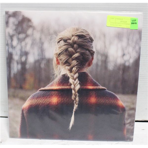 TAYLOR SWIFT EVERMORE GREEN VINYL RECORD