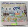 Image 1 : VINTAGE PATCHWORK QUILT KIDS SIZE-ESTATE