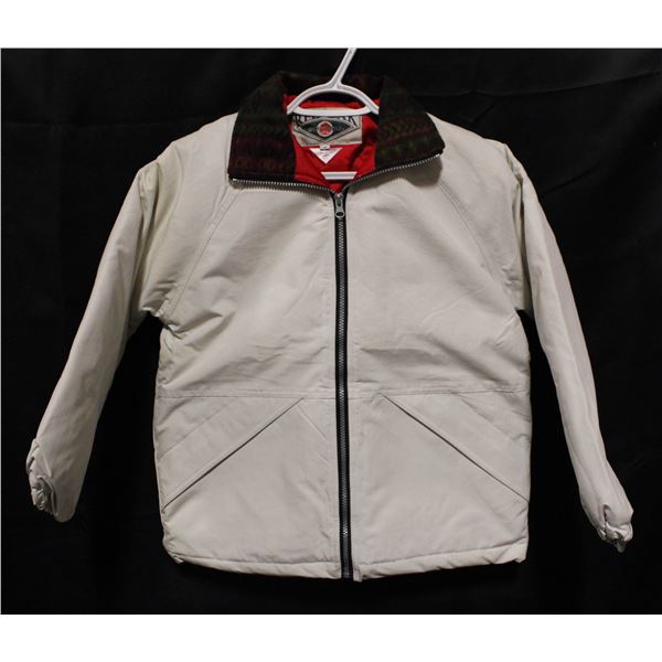 NEW WHITE INSULATED JACKET RED/GREEN COLLAR SMALL