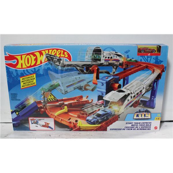 NEW LEGO STUNT TRAIN EXPRESS