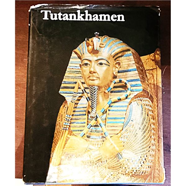 7) COFFEE TABLE BOOK OF TUTANKHAMEN &