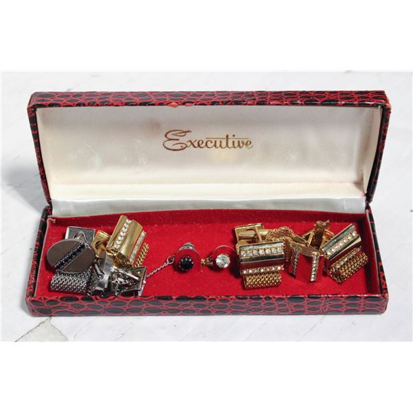 ESTATE VINTAGE CUFFLINKS ALL TOGETHER IN BOX