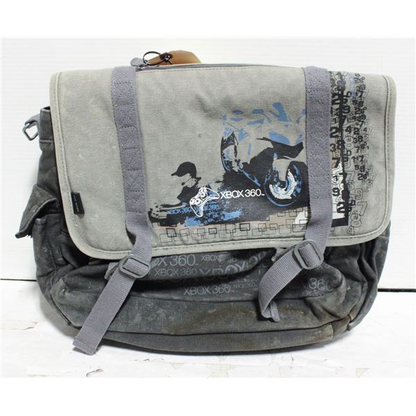 XBOX 360 COLLECTABLE GAMER CASE PADDED NO STRAP