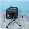 Image 8 : MCM Charles Pollock Steelcase Vinyl Rolling Desk Chair