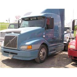 BLUE VOLVO SEMI TRACTOR
