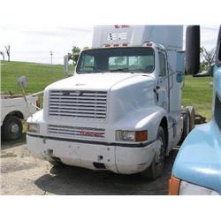 93 INTERNATIONAL SEMI TRACTOR