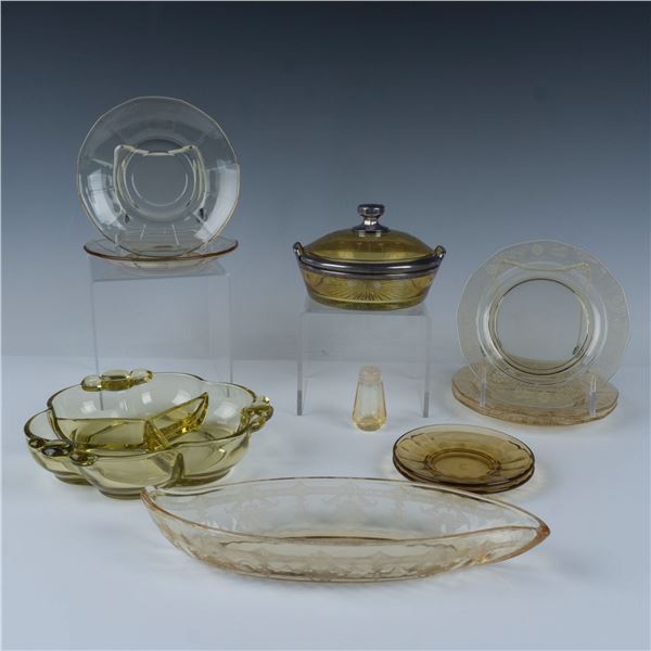 11pc Vintage Yellow Glass Plates & Serving Dishes