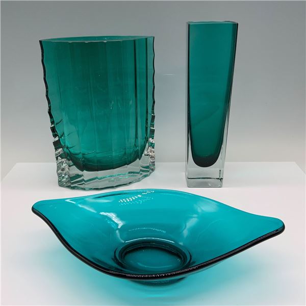 3pc Art Glass Turquoise Vases and Bowl