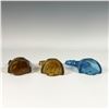 Image 2 : 3pc Vintage Colored Glass Boot Wall Pockets