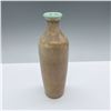 Image 2 : Rookwood Pottery Soft Porcelain Vase 1846