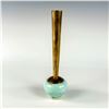 Image 2 : Unusual Delft Mid-Century Modern Lustre Glaze Bud Vase