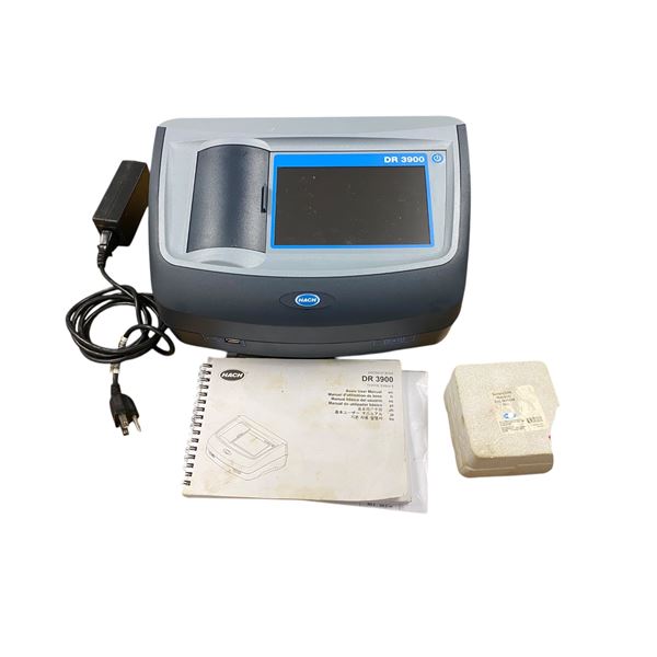 Hach DR3900 Lab Spectrophotometer for water analysis w/ manual - Tested & Working