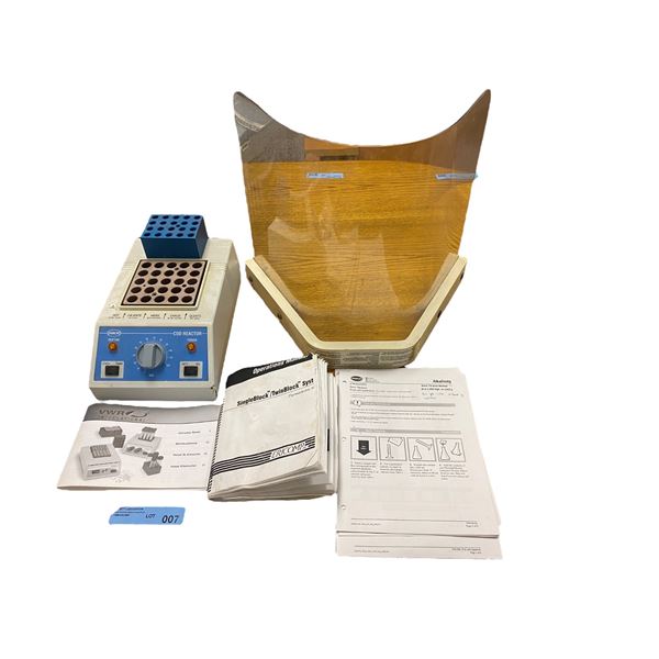 Hach4500  COD Reactor w/ user manuals and protective shield - Tested & Working