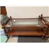 Image 2 : 2 pc - Solid Maple tables (48x26x25" / 22x28x27")