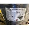 Image 2 : Pallet - x3 55G drums of Caustic Potash 45%