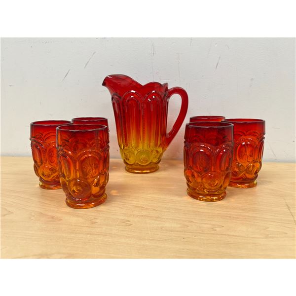 Mid Century L.E Smith Amberina "moon & stars" Pitcher & 6 Glasses - very nice set!