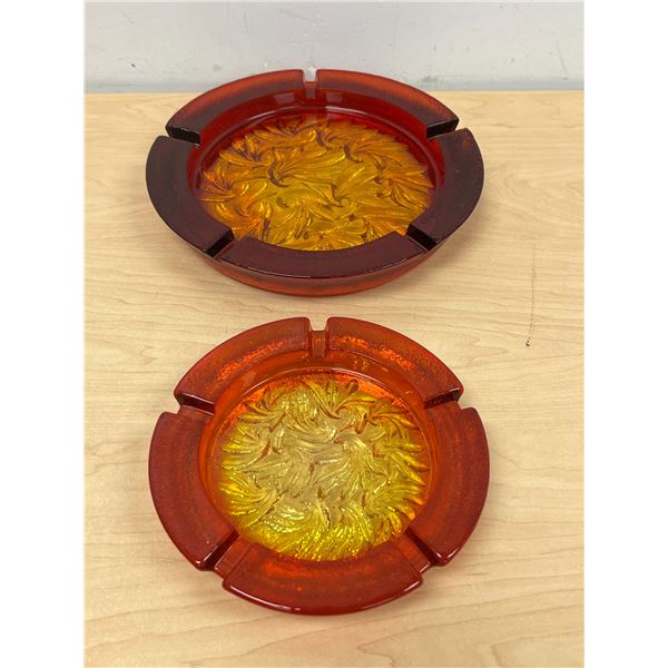 2 Mid Century L.E Smith Amberina Art Glass Ashtrays - very nice - 7.25 & 10"