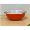 Image 5 : 2 Pyrex 2 Qt. Round Casseroles with One Lid & Hazel Atlas Circus Mug
