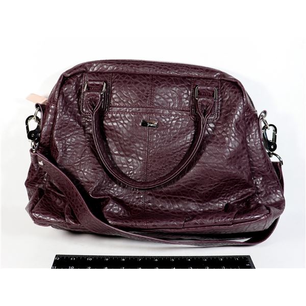 JEWELL BAG AND HAND BAG IN GOOD CONDITION