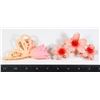 Image 1 : 2 NEW PEACH FLOWER DESIGN CLAW CLIP HAIR CLIPS