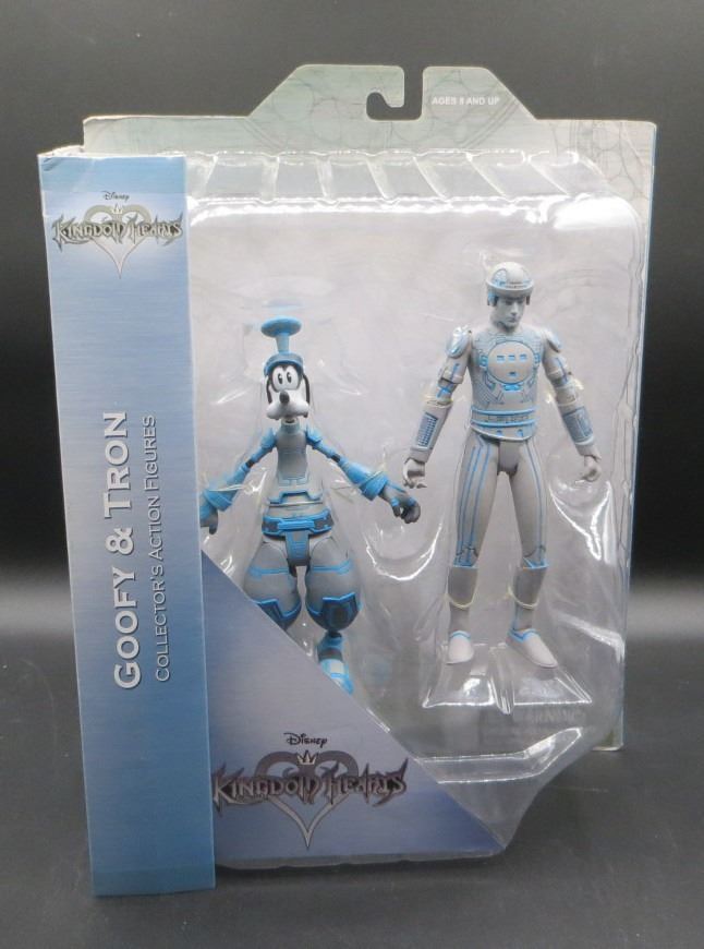 Figurine - Kingdom Hearts - Goofy & Tron - Diamond Select Figurine - Kingdom Hearts - Goofy & Tron - Diamond Select