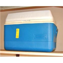Rubbermaid Ice Chest