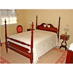 * Antique Mahogany Bed/Dresser Set  .