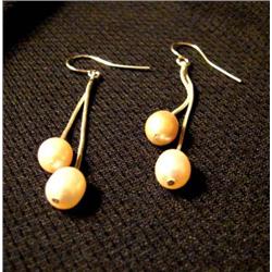 Pink Cultured Pearl Earrings
