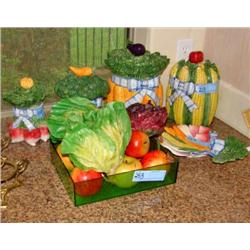 F & F Cannister Set/Other