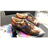 Image 2 : SIZE 9 AUNT AND CHILD GOLF SHOES, 3 MUSICIAN GOLF SHOES, ICON ALBERTO VARGAS HAND BAG