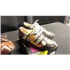Image 2 : SIZE 9.5 RUSSIAN RED GOLF SHOES WITH PIPING, 3 MUSICIANS GOLF SHOES, 1930S GOLF SHOES