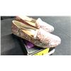 Image 2 : SIZE 6 EVERYDAY SORCERY DRIVING MOCCASINS, MUSIC POINTED SMOKING SLIPPERS, STREAM LINE SMOKING SL...