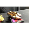 Image 2 : SIZE 6 WOMAN AND CHILD PUMPS WITH SOLID CAP TOE, JAPANESE SCREEN SMOKING SLIPPERS, MUSIC POINTED ...