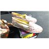 Image 2 : SIZE 10 MAISON MODERNE LASER CUT THONGS, STEAM LINE BOAT SHOE, MONTHLY BOUQUET SMALL BUCKET BAG