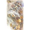 Image 8 : BAG OF MISC LADIES JEWELRY