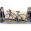Image 1 : BLACK FREE SPIRIT 12-SPEED RACE BIKE