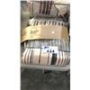 Image 2 : 3 ASSORTED QUEEN SIZE BEDDING BED SPREAD ETC