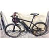 Image 1 : BLACK ISINWHEEL 7 SPEED ELECTRIC MOUNTAIN BIKE WITH FRONT SUSPENSION