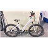 Image 2 : WHITE SONDORS 7 SPEED FOLDABLE ELECTRIC MOUNTAIN BIKE WITH FRONT SUSPENSION