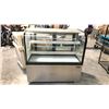 Image 3 : NEW AIR SS 48" W REFRIGERATED DISPLAY UNIT (NEED NEW GLASS SIDE PANEL)
