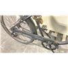 Image 3 : BLACK ELECTRA 8 SPEED CRUISER BIKE