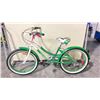 Image 1 : GREEN/WHITE 7 SPEED EVERYDAY CRUISER BIKE