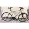 Image 2 : GREY CCM NITRO XT 21 SPEED MOUNTAIN BIKE WITH FRONT SUSPENSION