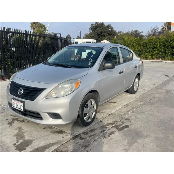 NISS VERSA 2013 T-DONATION