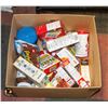 Image 1 : LARGE BOX OF GROCERIES AND TREATS